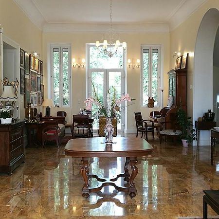 Отель Chateau Peyrot Orgueil Экстерьер фото